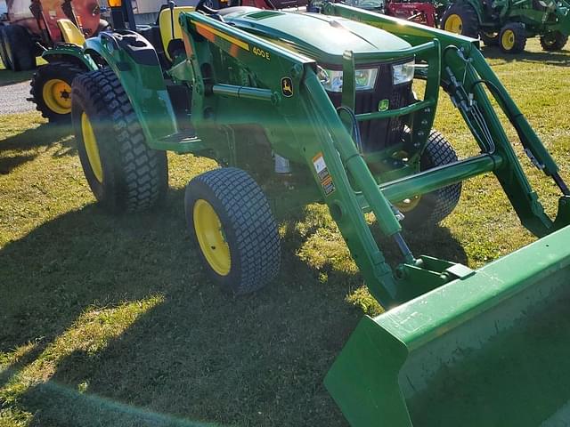 Image of John Deere 4044M equipment image 2