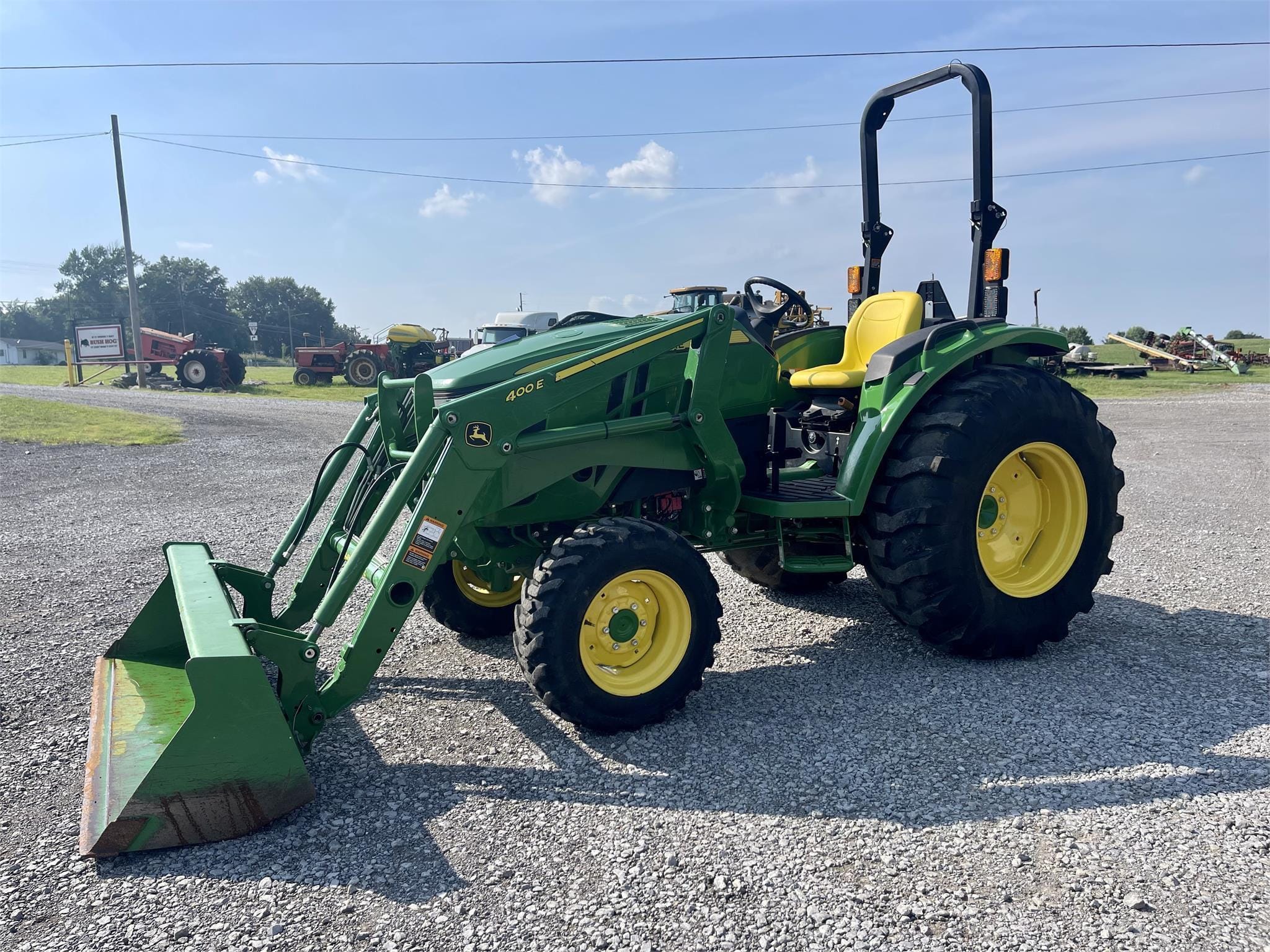 2021 John Deere 4044M Equipment Image0