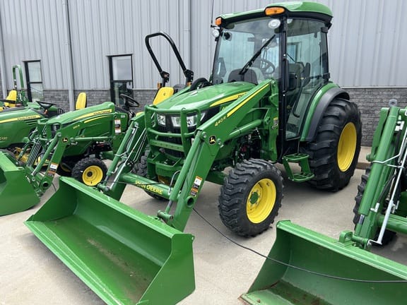 Main image John Deere 4044R