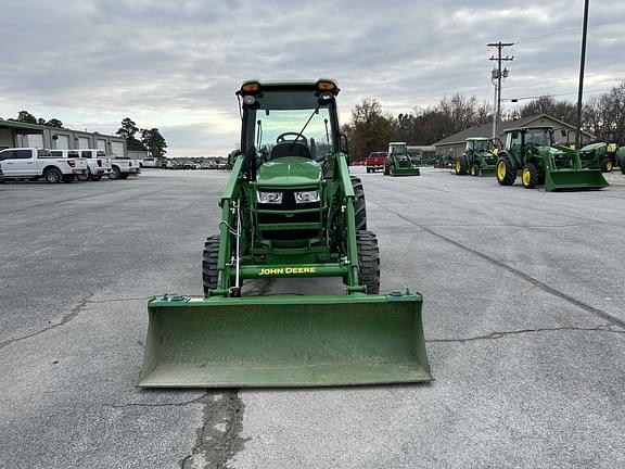 Image of John Deere 4044R equipment image 2