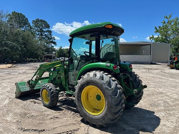 Image of John Deere 4044R equipment image 3