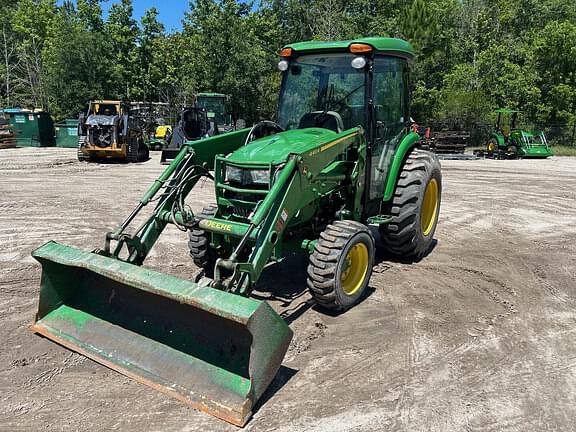 Image of John Deere 4044R equipment image 1