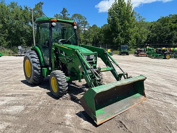 Image of John Deere 4044R equipment image 2