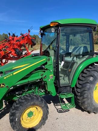 Image of John Deere 4044R equipment image 2