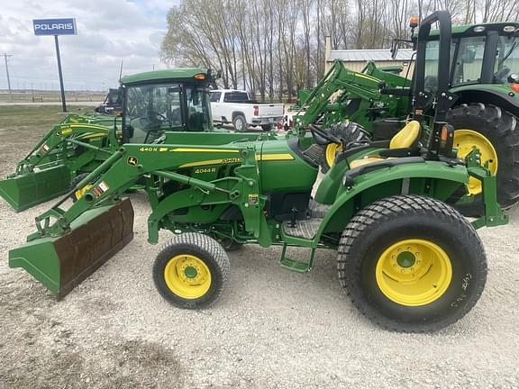 Image of John Deere 4044R Primary image