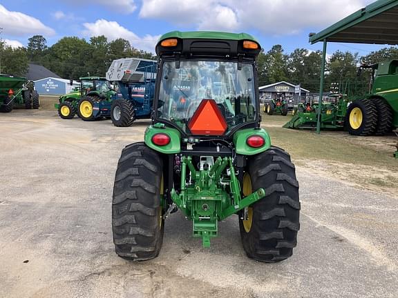 Image of John Deere 4044R equipment image 2