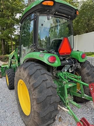 Image of John Deere 4044R equipment image 4