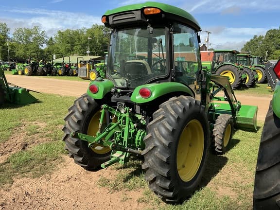 Image of John Deere 4044R equipment image 4