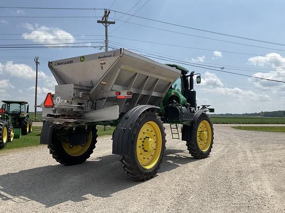 Image of John Deere R4045 equipment image 3