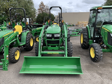 Main image John Deere 4052M