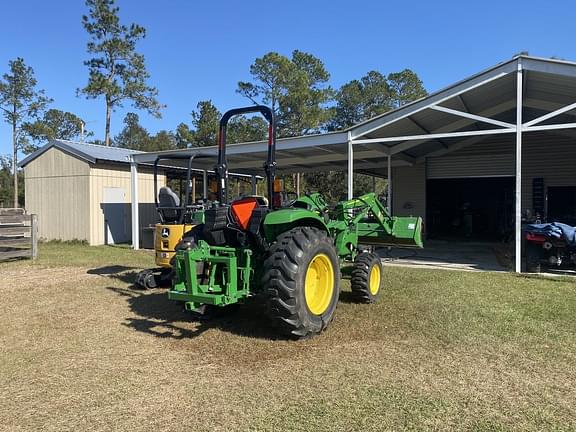 Image of John Deere 4052M equipment image 1