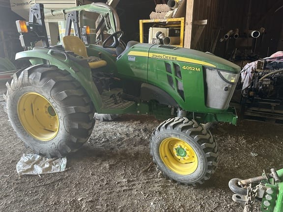 2021 John Deere 4052M Equipment Image0