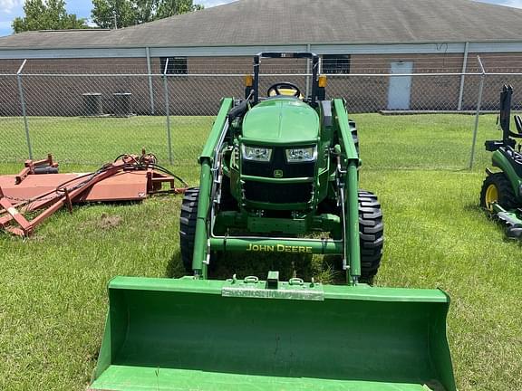 Image of John Deere 4052M Primary image