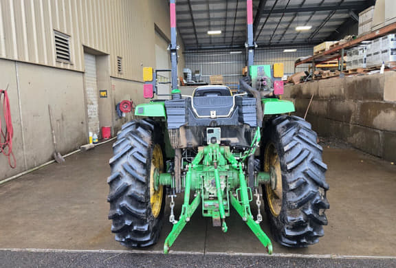 Image of John Deere 4052M equipment image 1