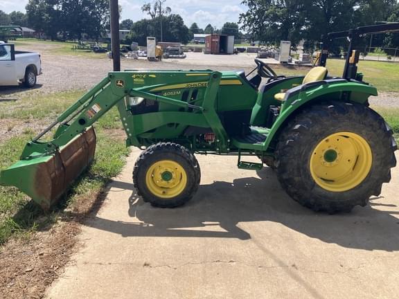 Image of John Deere 4052M Image 1