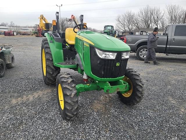 Image of John Deere 4052M equipment image 1