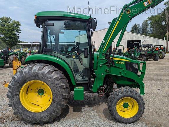 Image of John Deere 4052R Primary image