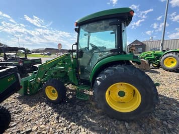Main image John Deere 4052R