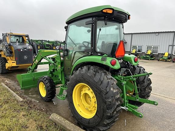 Image of John Deere 4052R equipment image 3