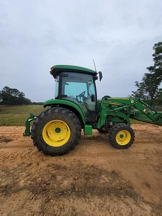 Image of John Deere 4052R equipment image 1