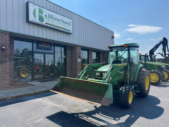Image of John Deere 4052R equipment image 2