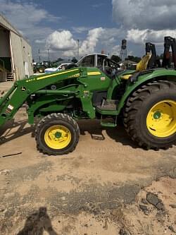 Image of John Deere 4052R Primary image