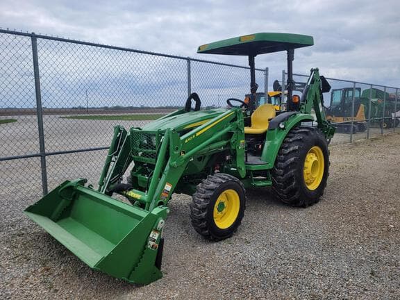 Image of John Deere 4052R Primary image