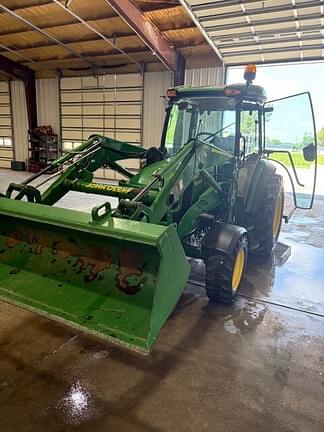 Image of John Deere 4052R Primary image