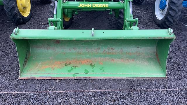 Image of John Deere 4052R equipment image 3