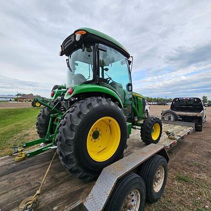 Image of John Deere 4066R equipment image 2