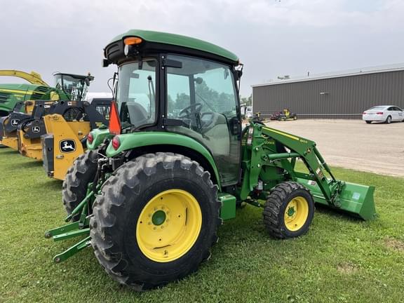 Image of John Deere 4066R equipment image 1