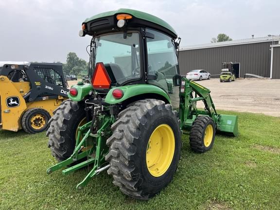 Image of John Deere 4066R equipment image 3