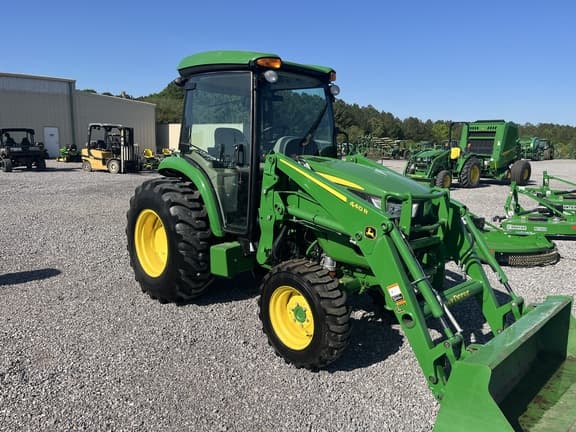 Image of John Deere 4066R Primary image