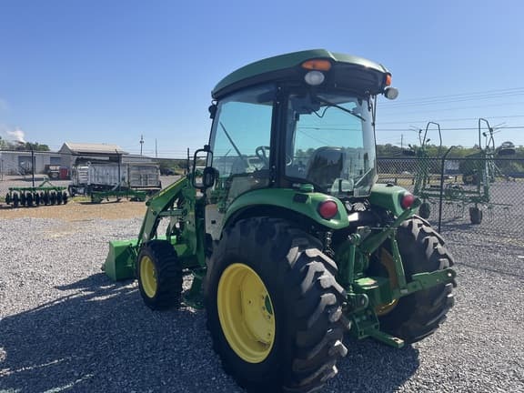 Image of John Deere 4066R equipment image 2