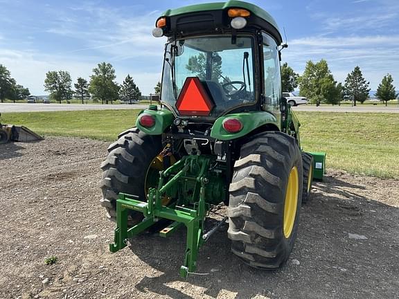 Image of John Deere 4066R equipment image 2