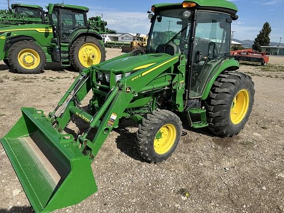 Image of John Deere 4066R Primary image