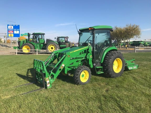 Main image John Deere 4066R