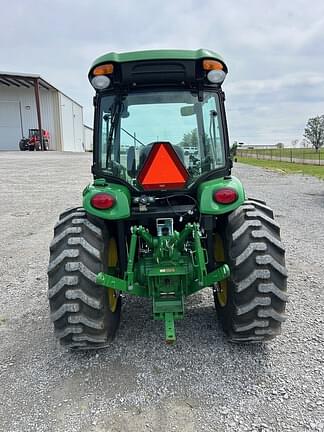 Image of John Deere 4066R equipment image 3
