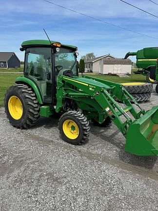 Image of John Deere 4066R equipment image 1