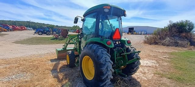 Image of John Deere 4066R equipment image 3