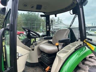 Image of John Deere 4066R equipment image 2