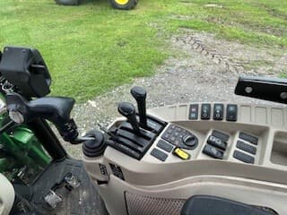 Image of John Deere 4066R equipment image 1