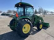 Thumbnail image John Deere 4066R 5