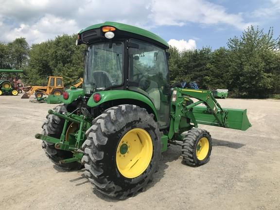 Image of John Deere 4066R equipment image 2