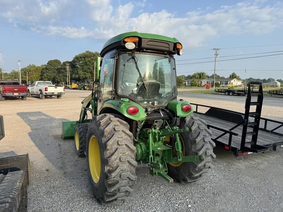 Image of John Deere 4066R equipment image 4