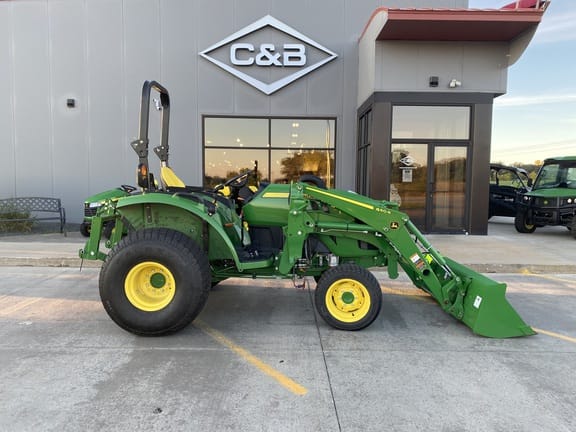 Main image John Deere 4066R