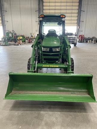 Image of John Deere 4066R equipment image 3