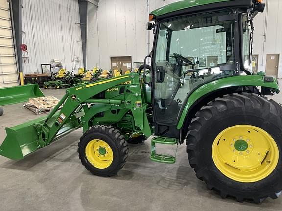 Image of John Deere 4066R equipment image 2