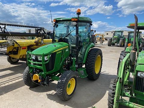 Image of John Deere 4066R equipment image 1