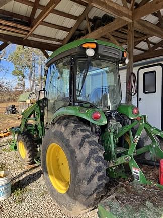 Image of John Deere 4066R equipment image 4